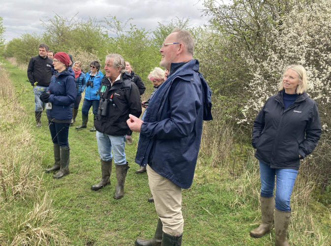 Partners from UKCEH make a visit to Strawberry Hill, one of MAMBO's demonstration sites, to present a new research